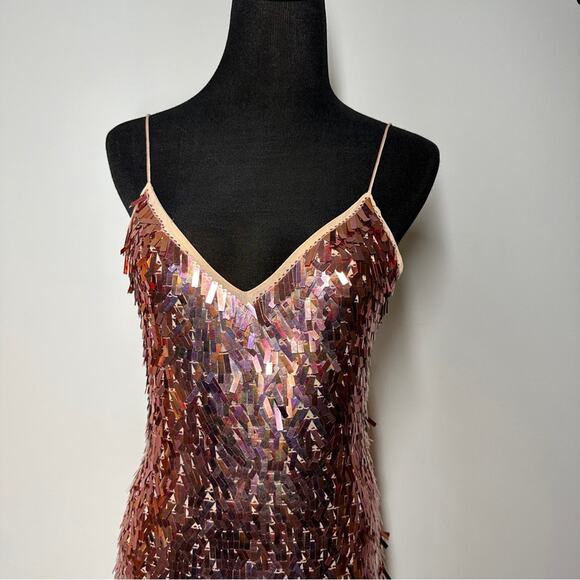 Alice + Olivia - Contessa Embellished V Neck Dress in Iridescent Pink Size S - Picture 11 of 15